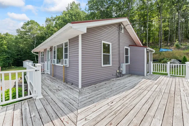 $375,000 | 1145 Brunswick Road, Richmond, ME 04357