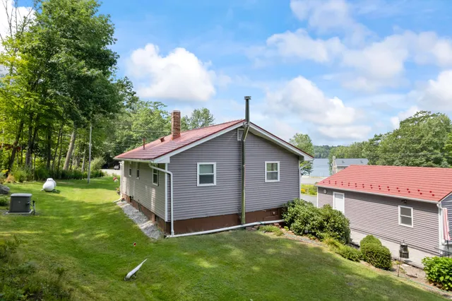 $375,000 | 1145 Brunswick Road, Richmond, ME 04357