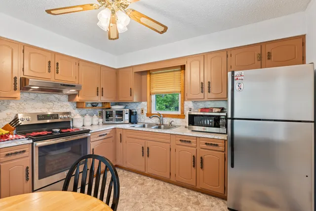 $375,000 | 1145 Brunswick Road, Richmond, ME 04357