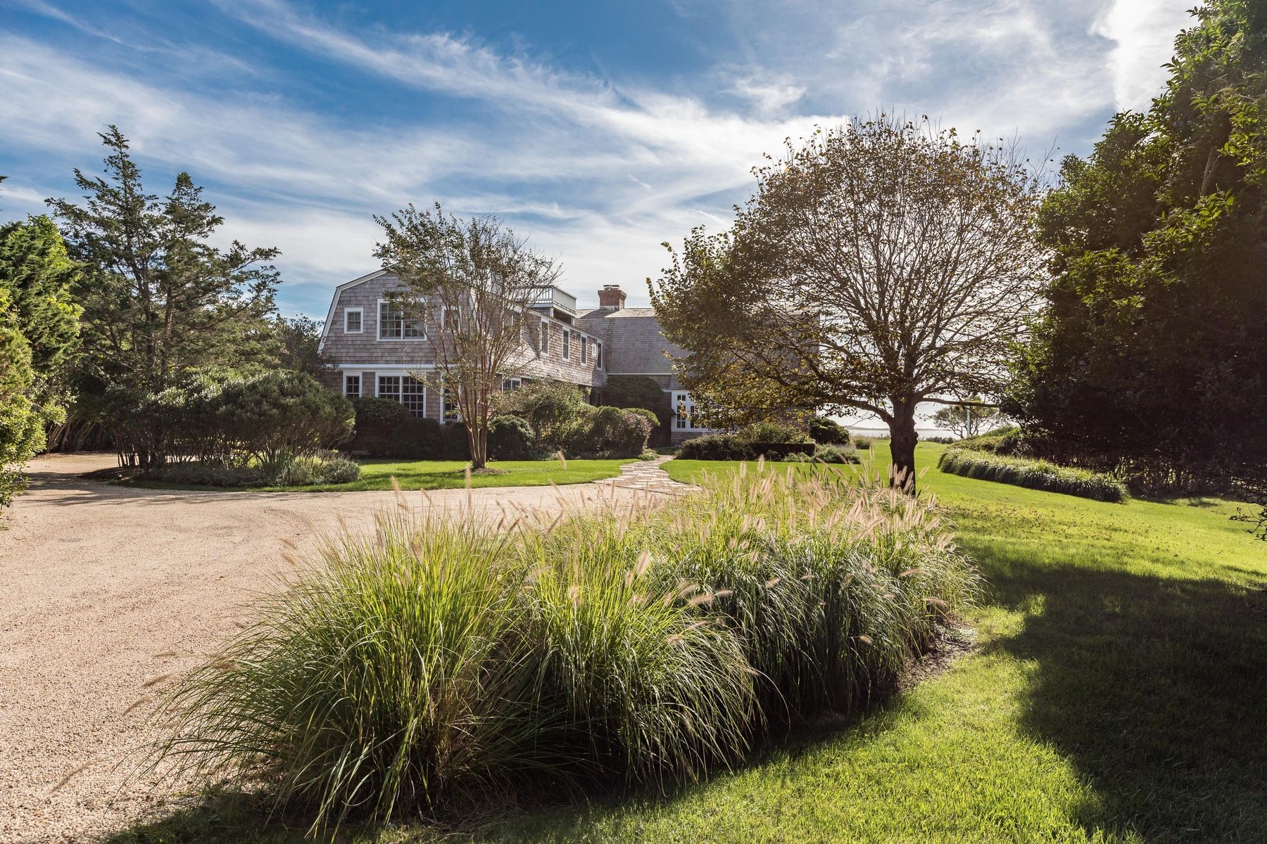 19 Chauncey Close East Hampton, NY 11937 - Photo 3 of 22