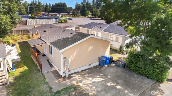 $165,000 | 10511 137th Street East, Unit 16, Puyallup, WA 98374