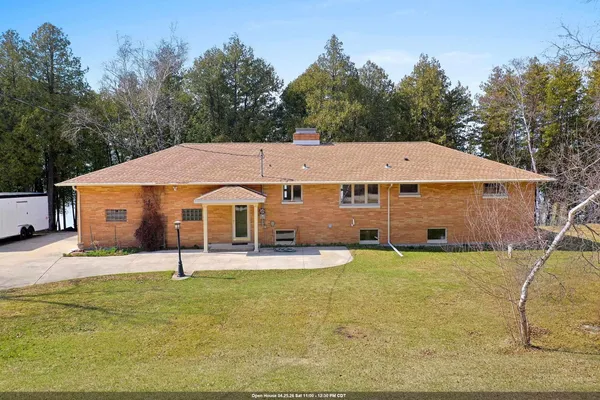 $659,900 | 2441 White Star Road, Brussels, WI 54204