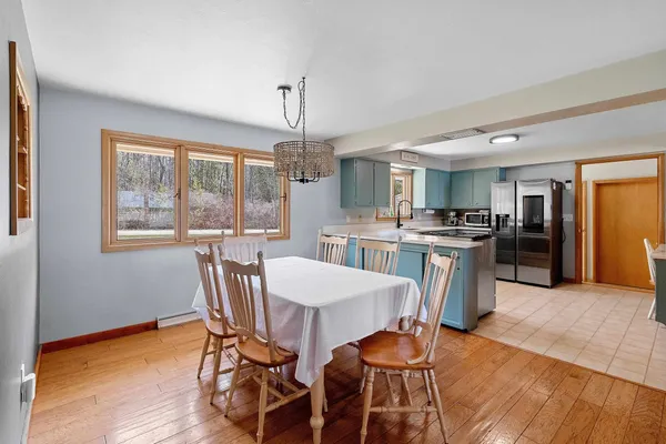 $659,900 | 2441 White Star Road, Brussels, WI 54204