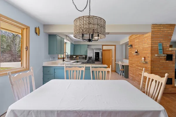 $659,900 | 2441 White Star Road, Brussels, WI 54204