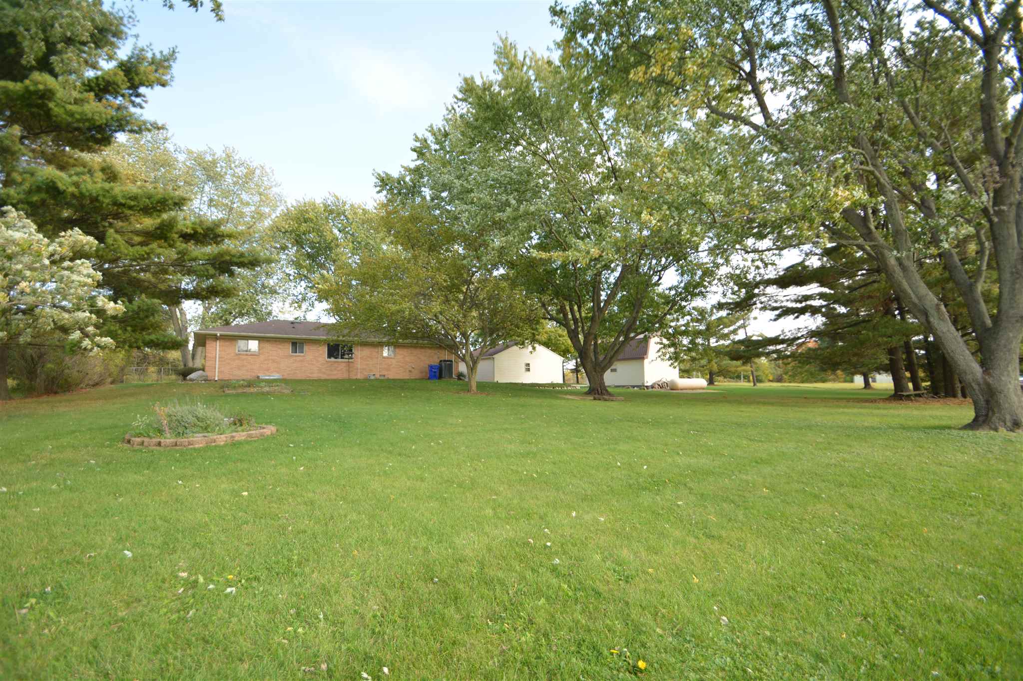 12432 Aboite Road Roanoke, IN 46783 - Photo 12 of 25