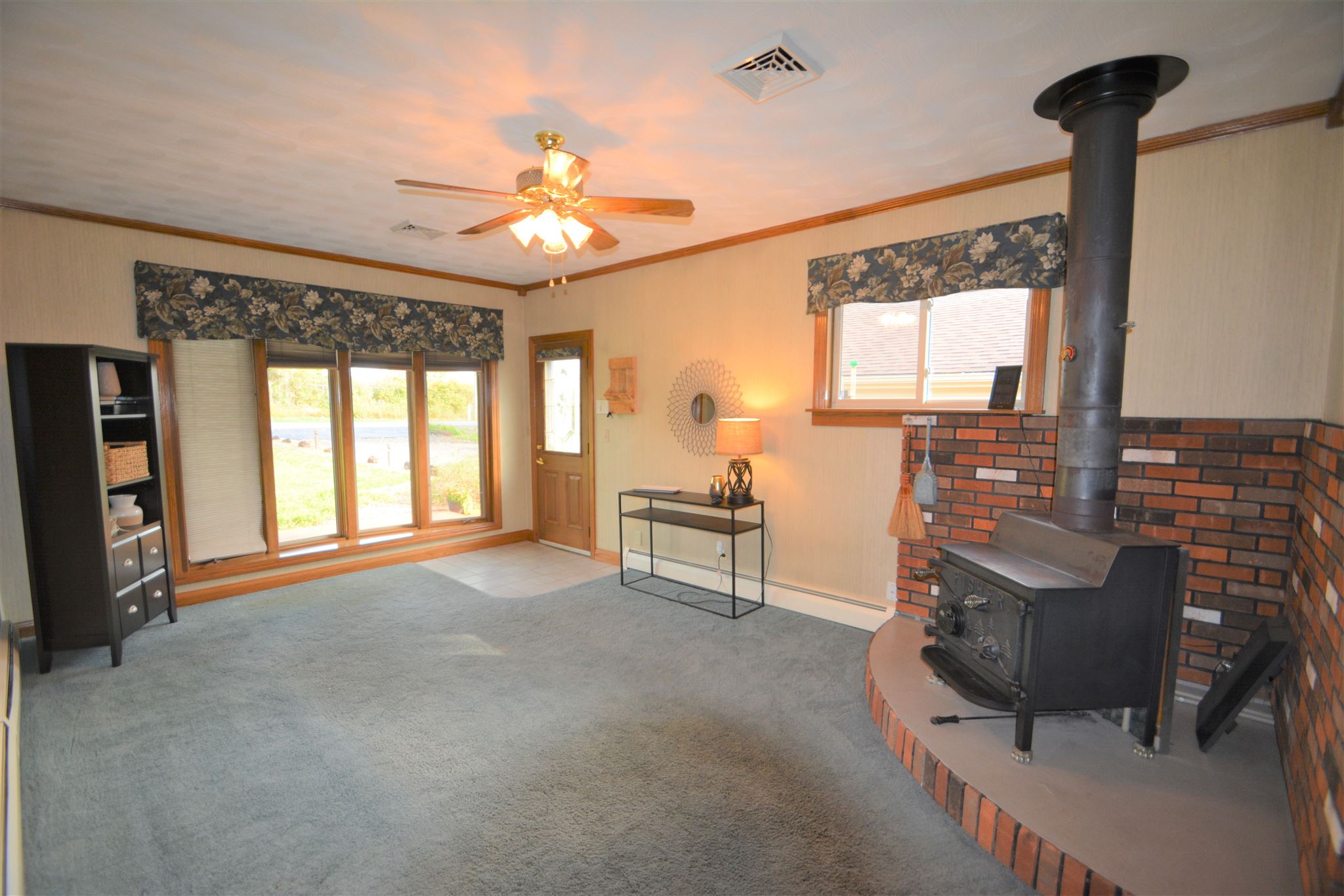 12432 Aboite Road Roanoke, IN 46783 - Photo 13 of 25