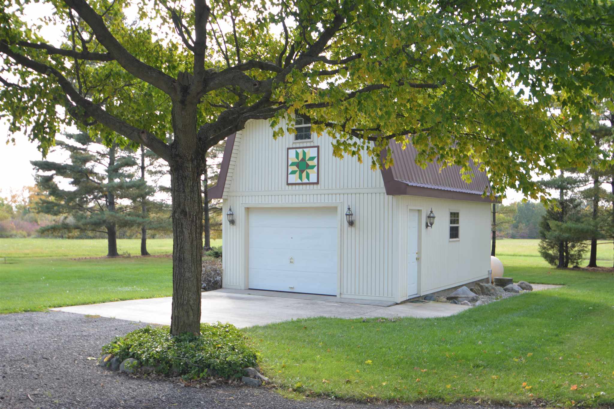 12432 Aboite Road Roanoke, IN 46783 - Photo 8 of 25