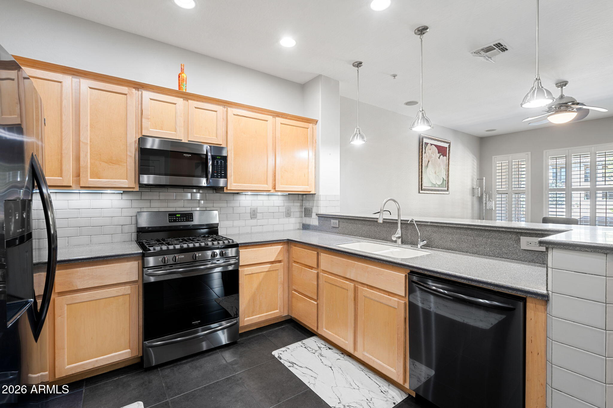 4777 South Fulton Ranch Boulevard, Unit 1016 Chandler, AZ 85248 - Photo 4 of 34 IMG_8758