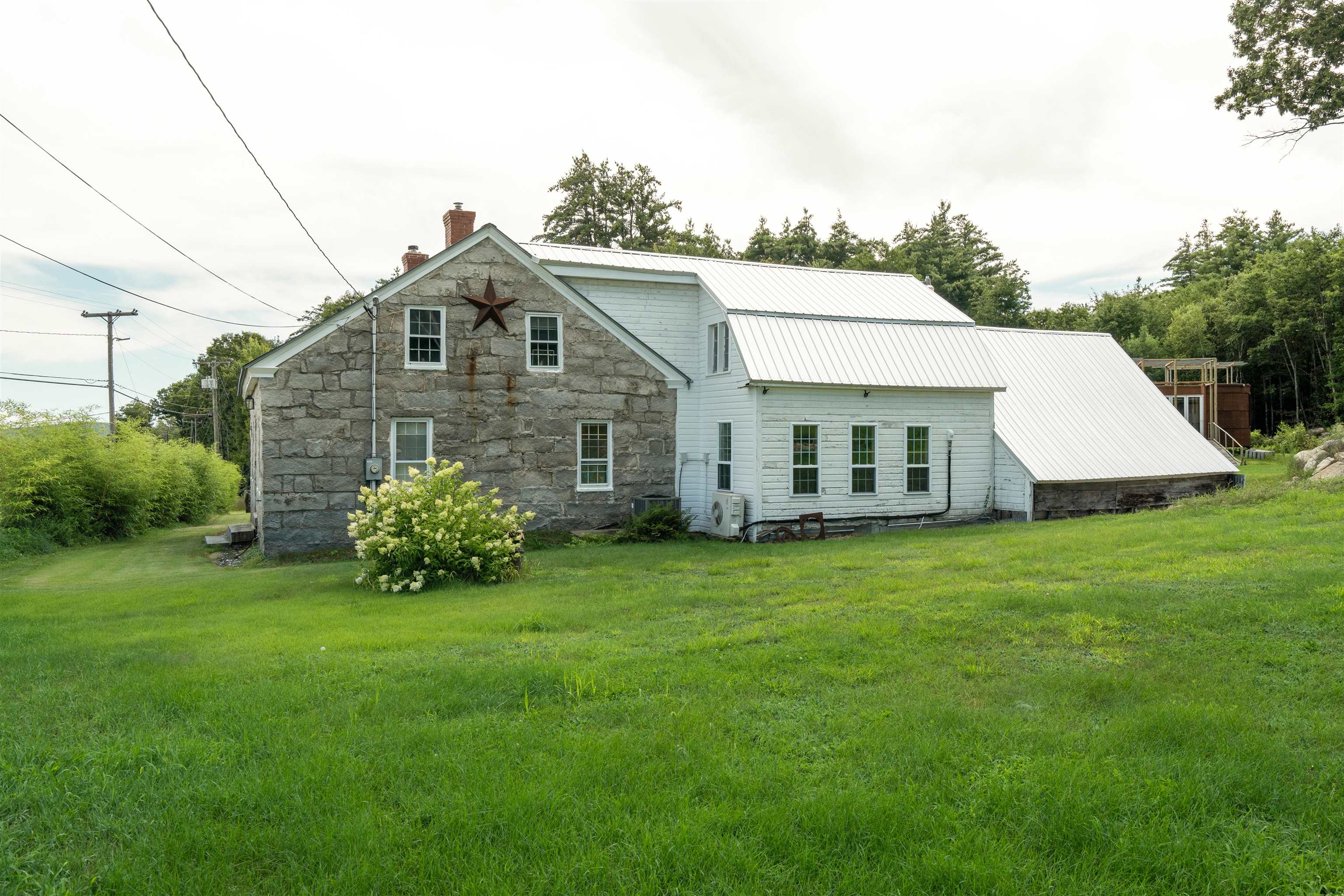 985 Highway 16 Ossipee, NH 03864 - Photo 20 of 40