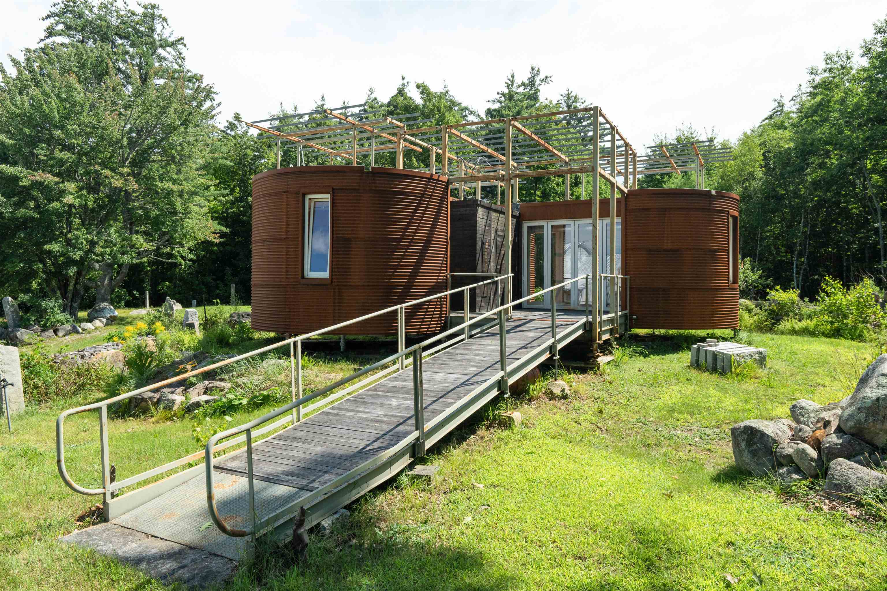 985 Highway 16 Ossipee, NH 03864 - Photo 25 of 40