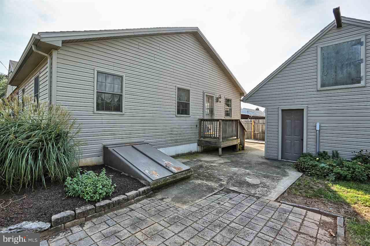 29 Runyon Road Hummelstown, PA 17036 - Photo 6 of 25