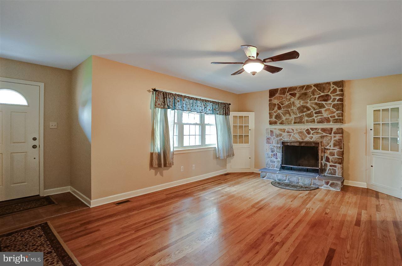 29 Runyon Road Hummelstown, PA 17036 - Photo 7 of 25