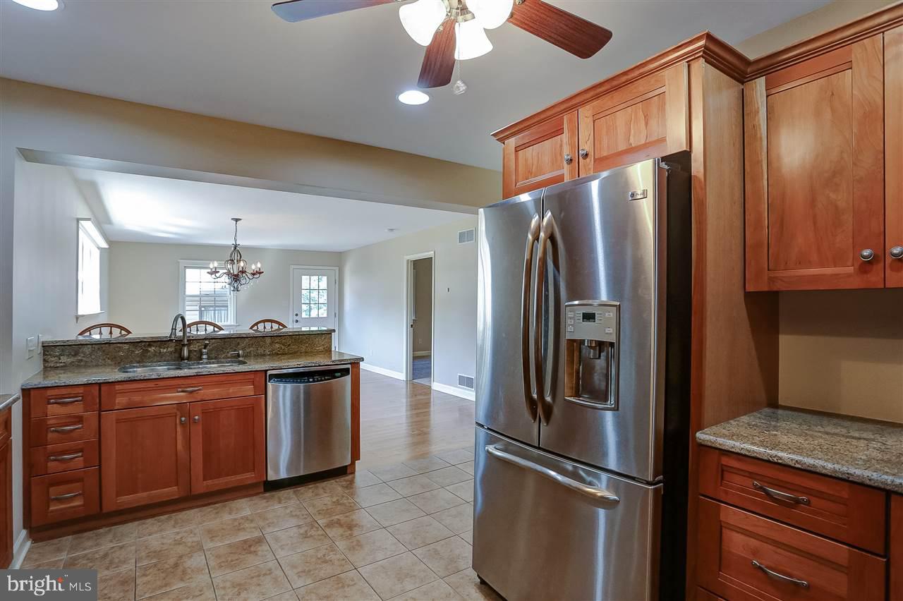 29 Runyon Road Hummelstown, PA 17036 - Photo 9 of 25