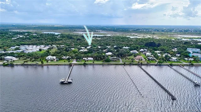 $1,145,000 | 121 Eden Creek Lane, Jensen Beach, FL 34957