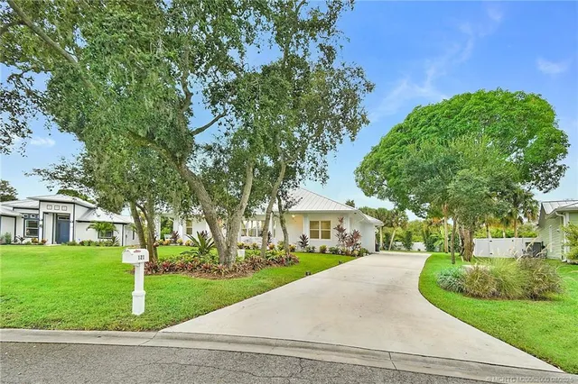 $1,145,000 | 121 Eden Creek Lane, Jensen Beach, FL 34957