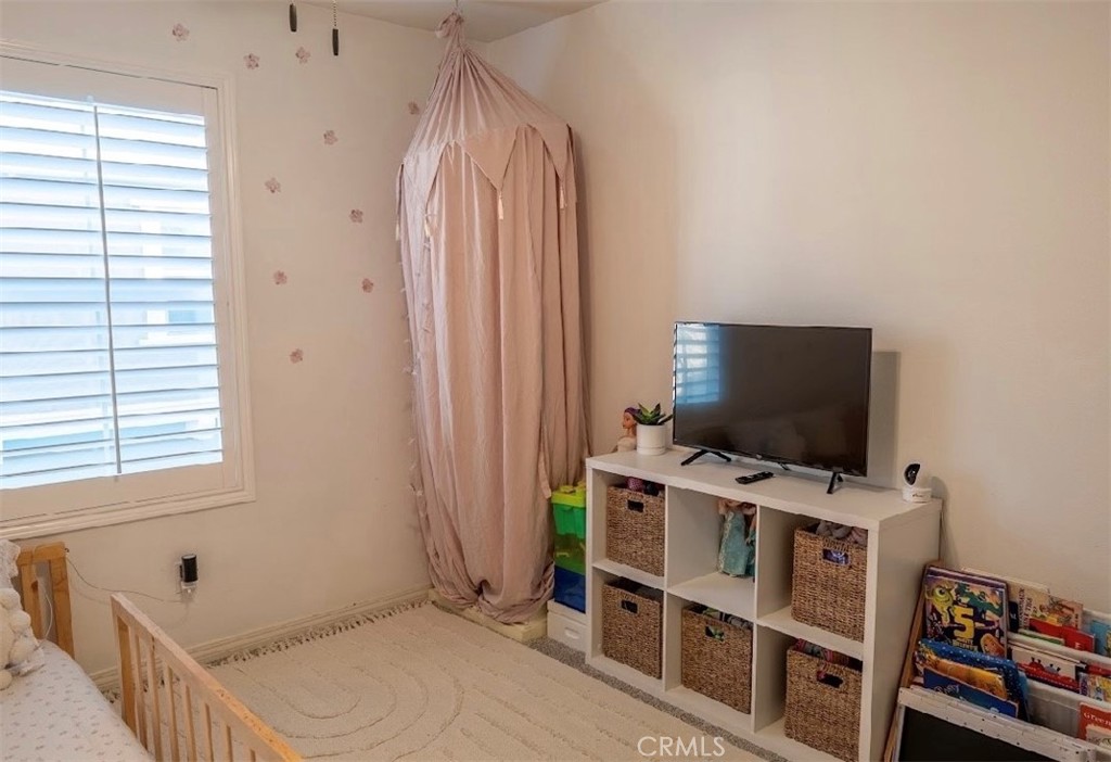 7927 Griffith Peak Street Riverside, CA 92507 - Photo 22 of 28 Room 3