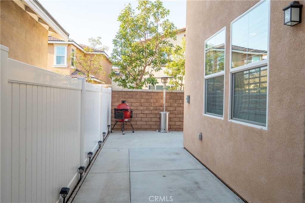 7927 Griffith Peak Street Riverside, CA 92507 - Photo 28 of 28 Backyard