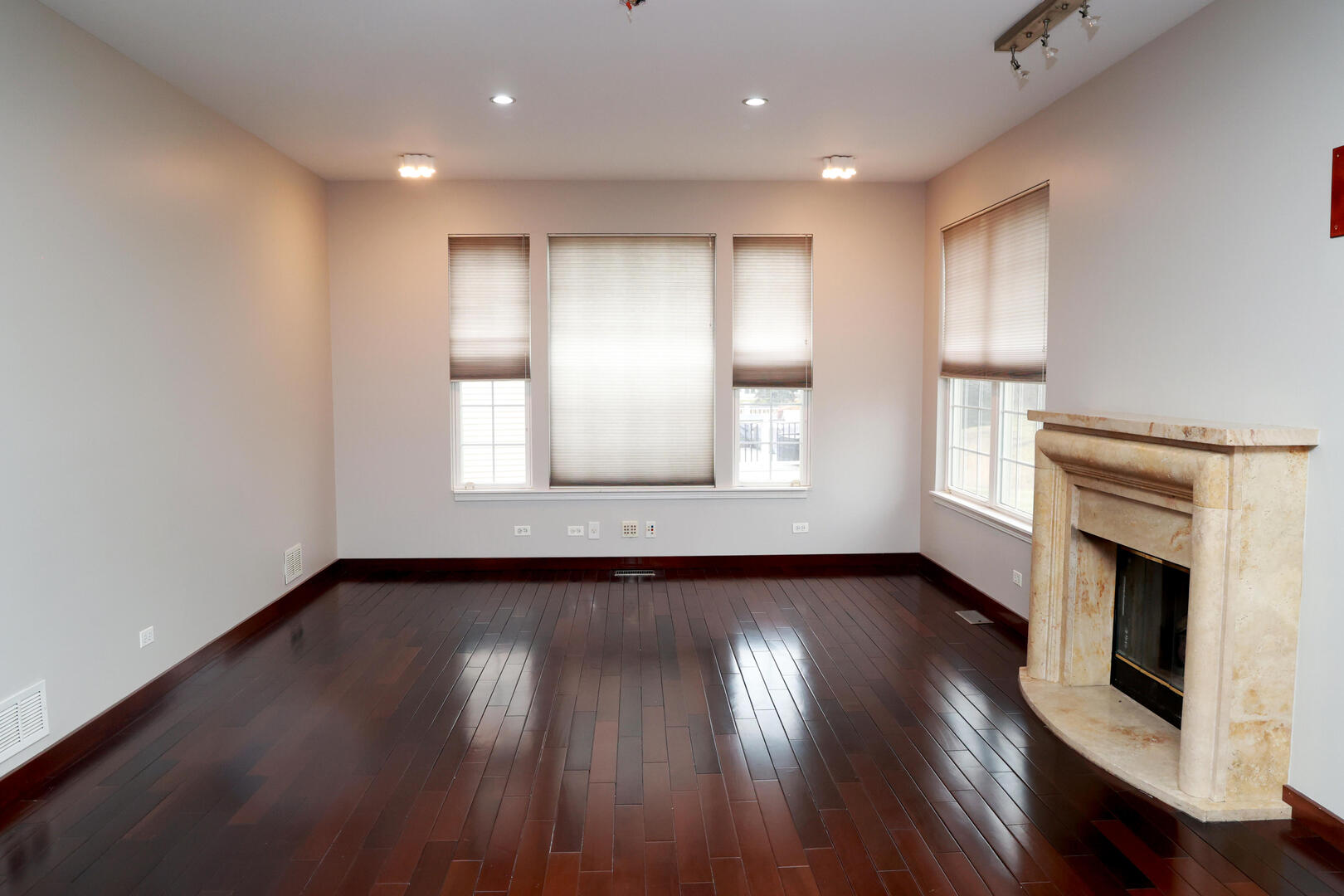 829 Clover Ridge Lane Itasca, IL 60143 - Photo 18 of 46