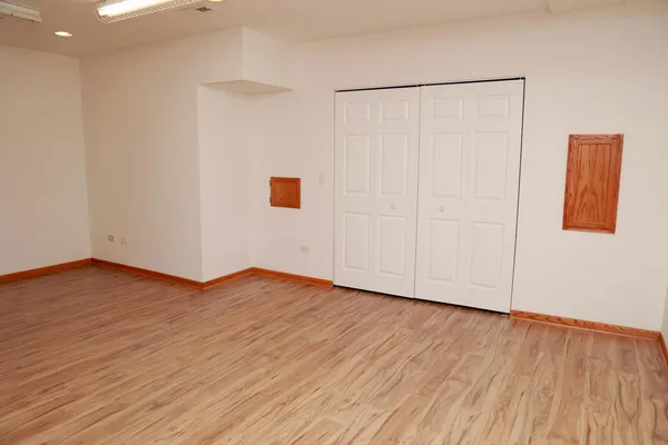 $925,000 | 829 Clover Ridge Lane, Itasca, IL 60143