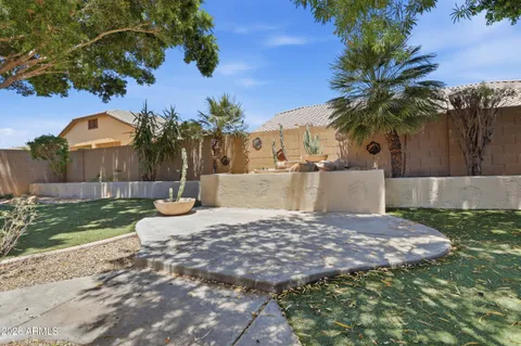 $670,000 | 8056 West Louise Drive, Peoria, AZ 85383