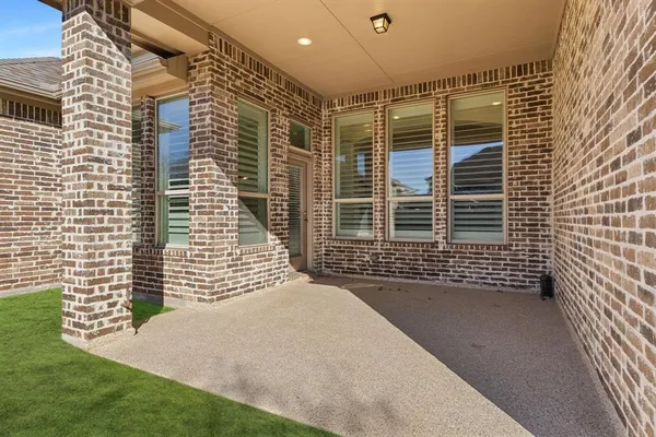 a view of outdoor space