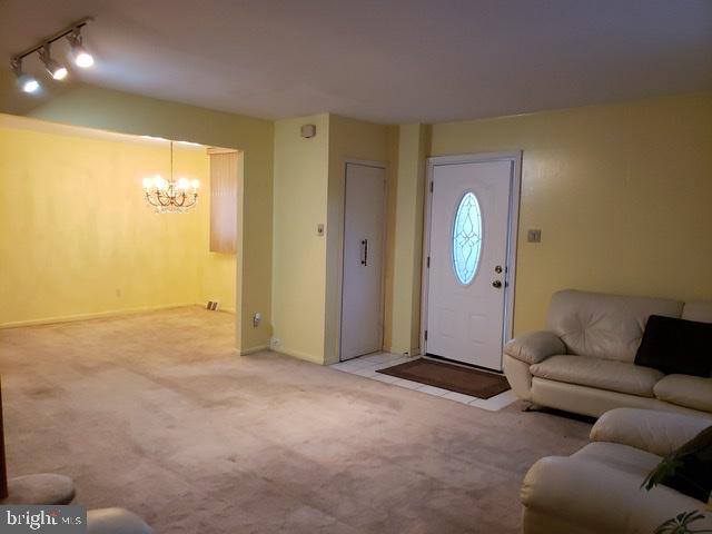 2652 Welsh Road Philadelphia, PA 19152 - Photo 4 of 42 Gallery Image 4