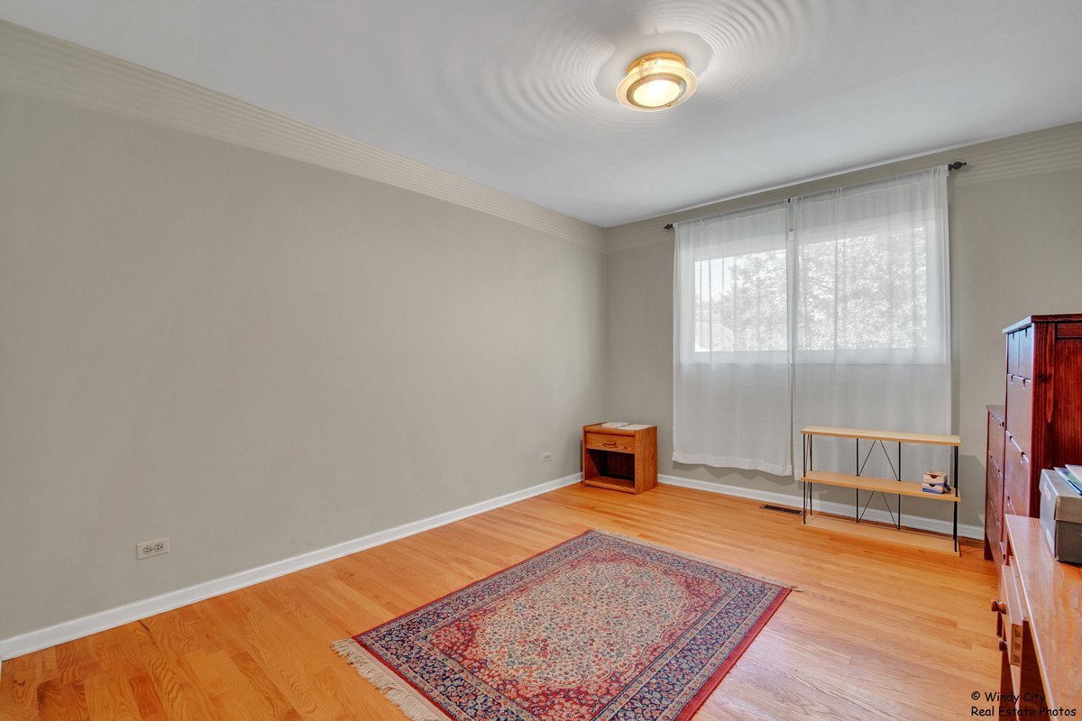 152 May Street Addison, IL 60101 - Photo 10 of 17