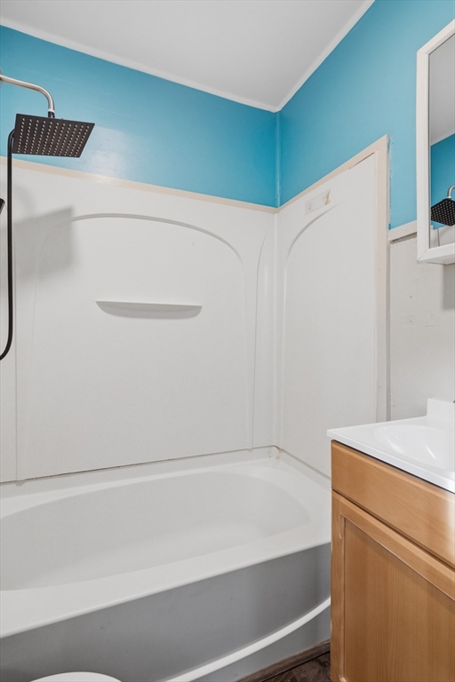 48 Hubbard Street, Unit 1R Ludlow, MA 01056 - Photo 9 of 14