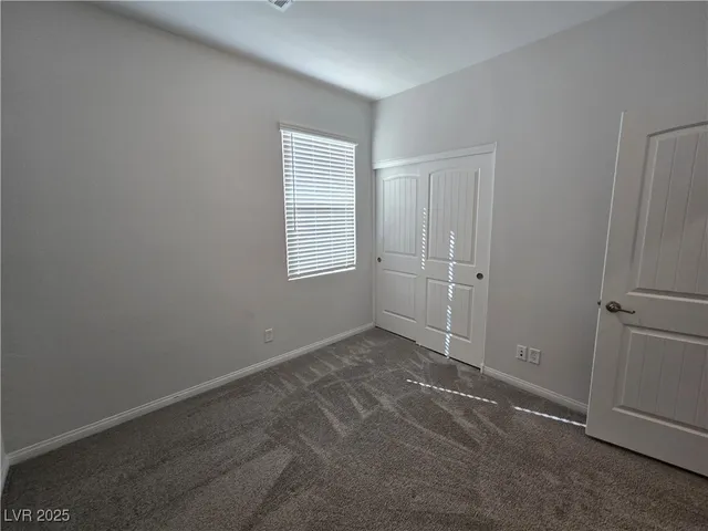 $2,123 | 5846 Steinbeck Vly Street, Las Vegas, NV 89113