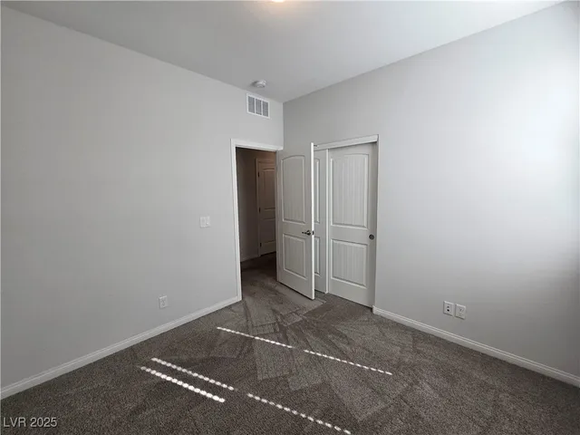 $2,123 | 5846 Steinbeck Vly Street, Las Vegas, NV 89113