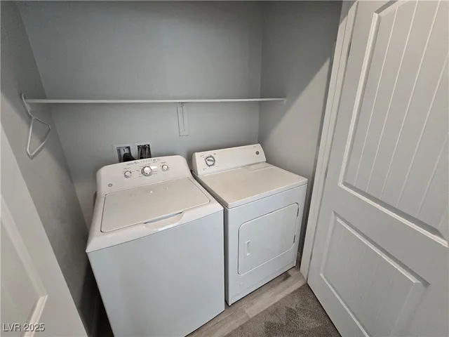 $2,123 | 5846 Steinbeck Vly Street, Las Vegas, NV 89113