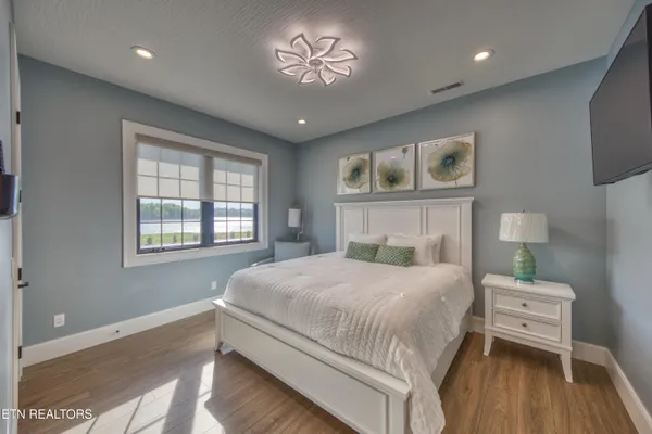 $8,500,000 | 202 Crown Jewel Lane, La Follette, TN 37766