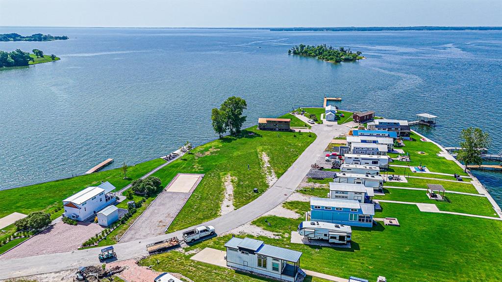 6447 Peninsula Road Kerens, TX 75144 - Photo 11 of 23