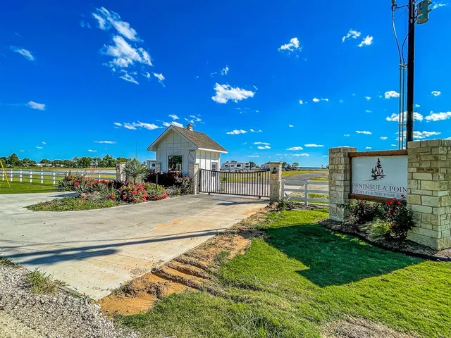 $99,000 | 6447 Peninsula Road, Kerens, TX 75144