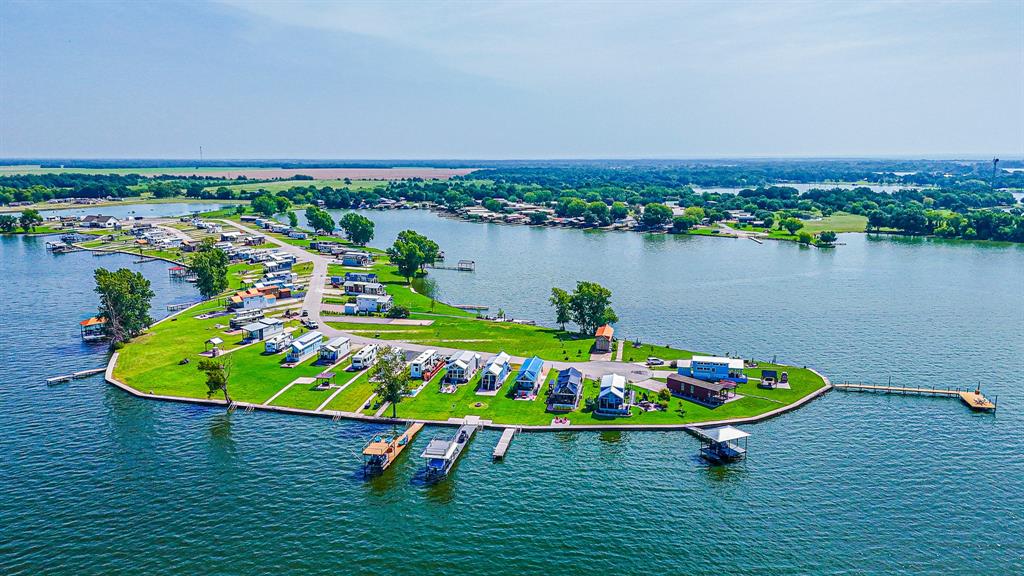 6447 Peninsula Road Kerens, TX 75144 - Photo 8 of 23