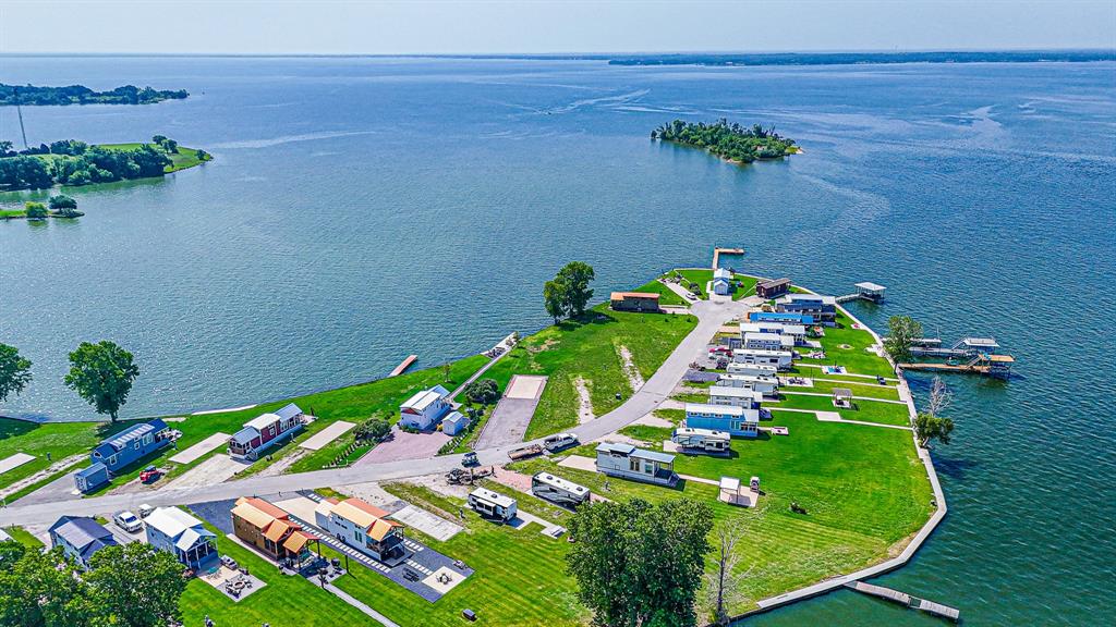 6447 Peninsula Road Kerens, TX 75144 - Photo 10 of 23