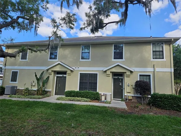 $307,000 | 5520 Kinglethill Drive, Lithia, FL 33547