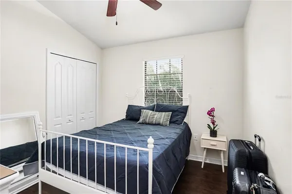 $307,000 | 5520 Kinglethill Drive, Lithia, FL 33547