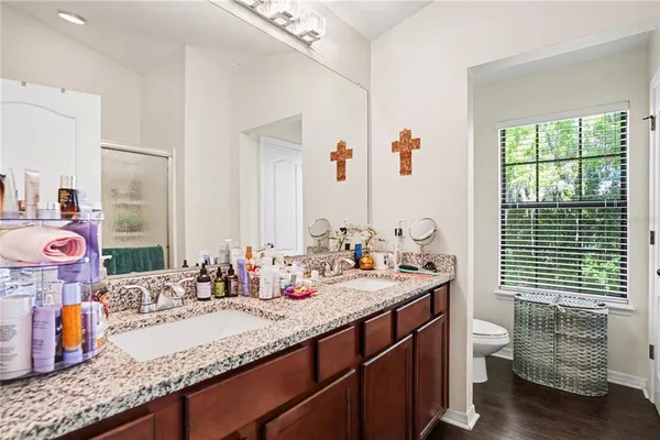 $307,000 | 5520 Kinglethill Drive, Lithia, FL 33547