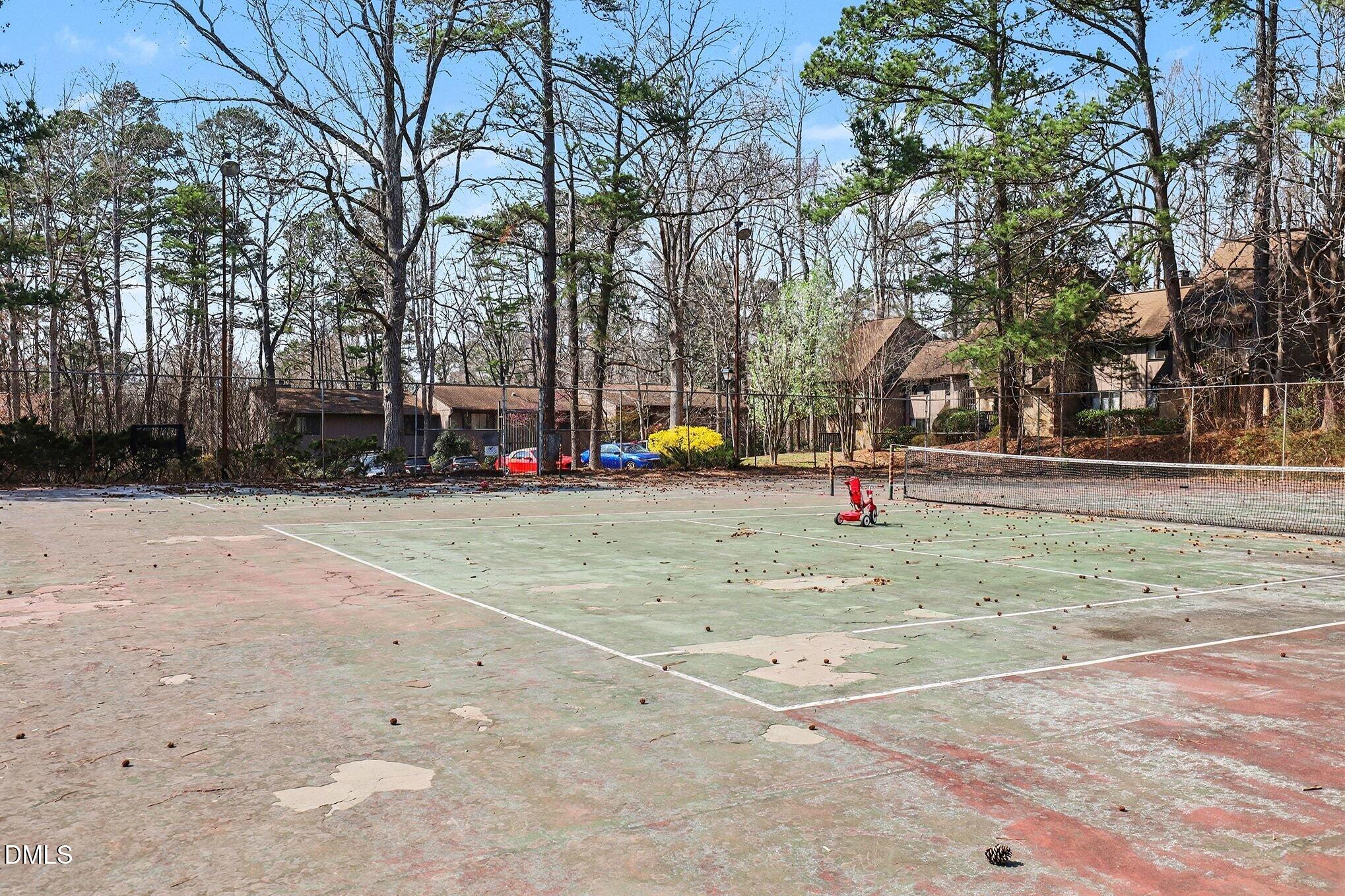 53 Stoneridge Road Durham, NC 27705 - Photo 30 of 35 031_file_4900