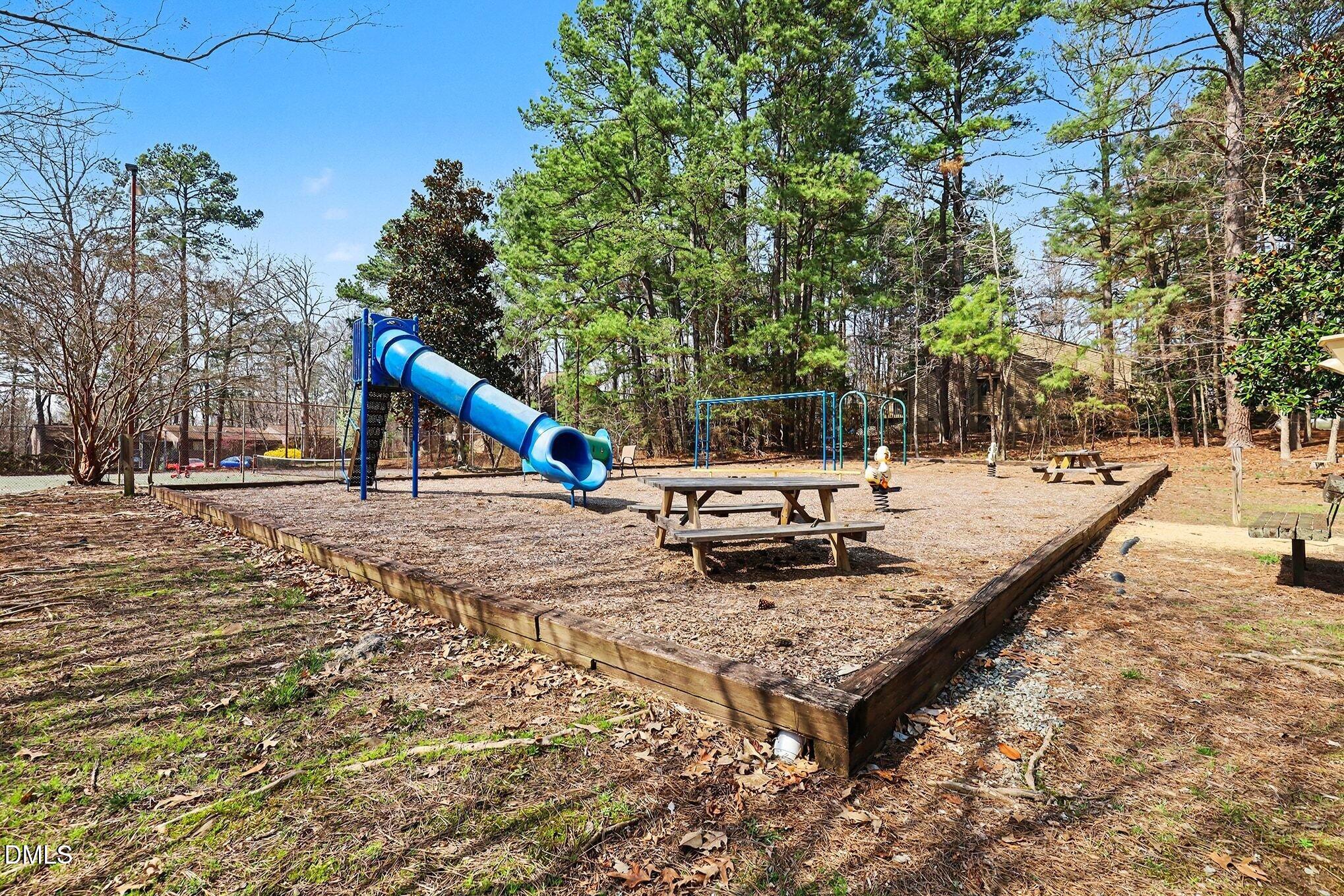 53 Stoneridge Road Durham, NC 27705 - Photo 32 of 35 033_file_2023