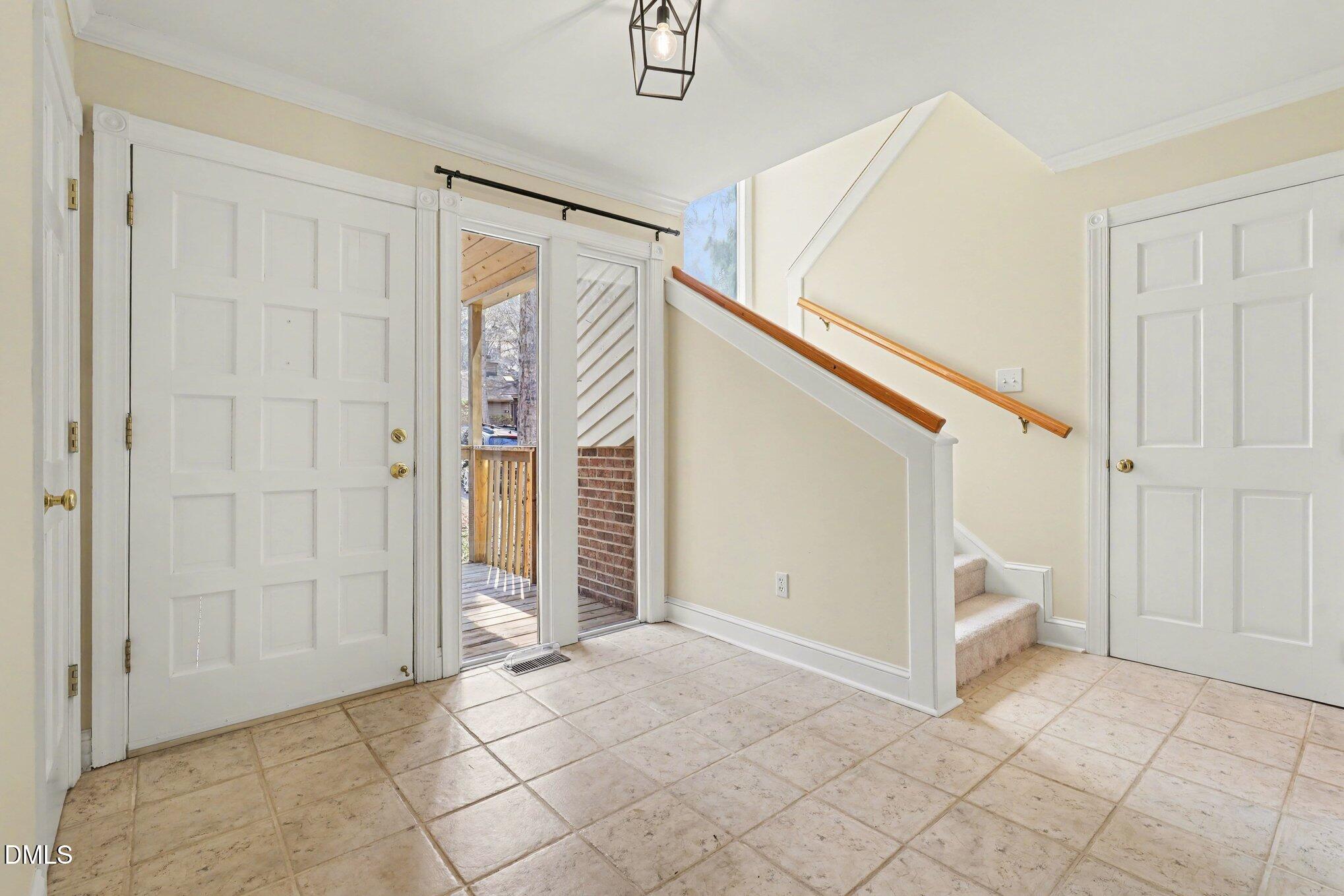 53 Stoneridge Road Durham, NC 27705 - Photo 4 of 35 005_file_9001