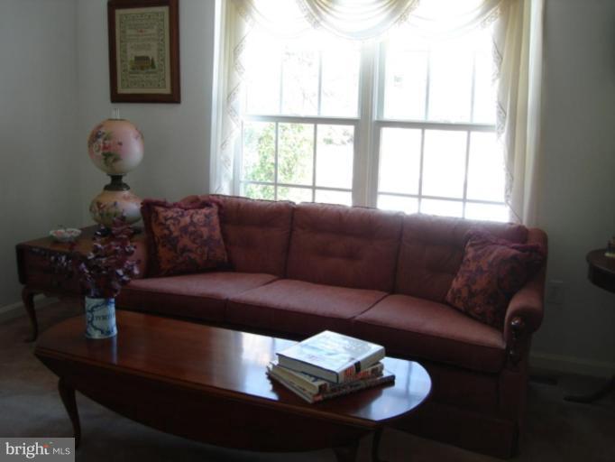 3924 Rhode Harbor Road Edgewater, MD 21037 - Photo 4 of 29 Living Room #2