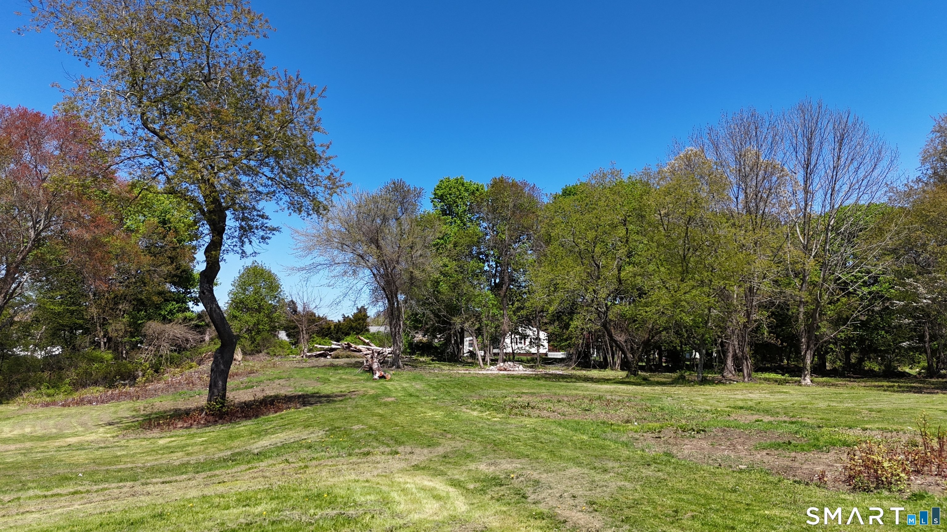 213 Boston Post Road Waterford, CT 06385 - Photo 3 of 12