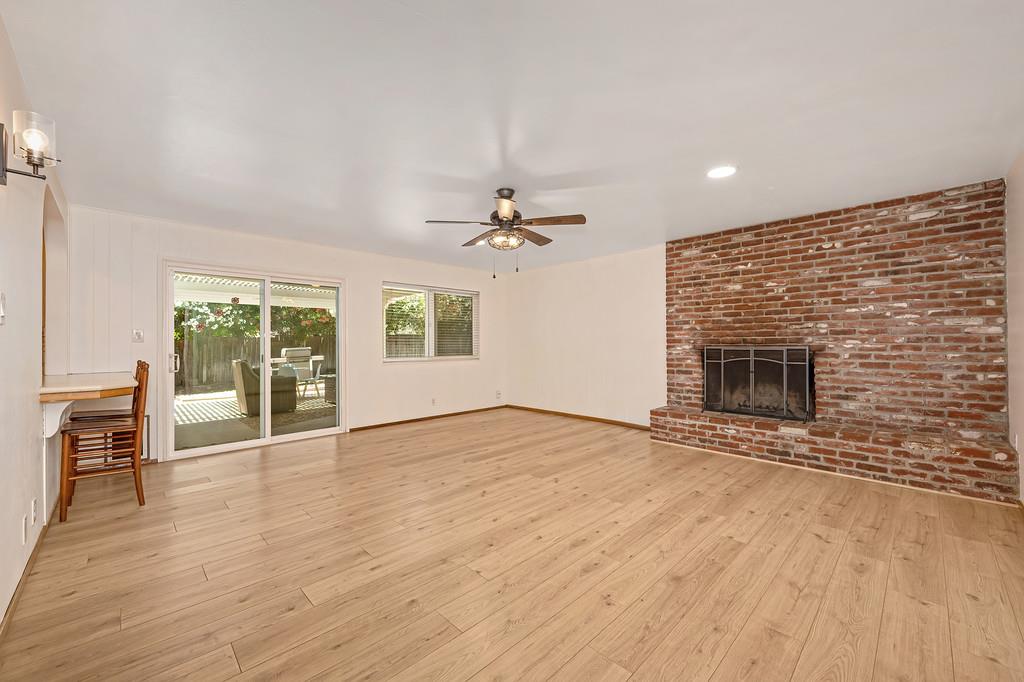 3517 Ronk Way Sacramento, CA 95821 - Photo 14 of 88