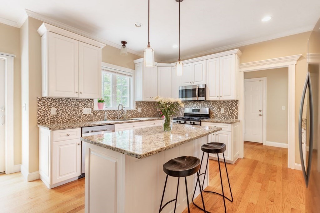 226 Dedham Street Canton, MA 02021 - Photo 9 of 38 Gallery Image 9