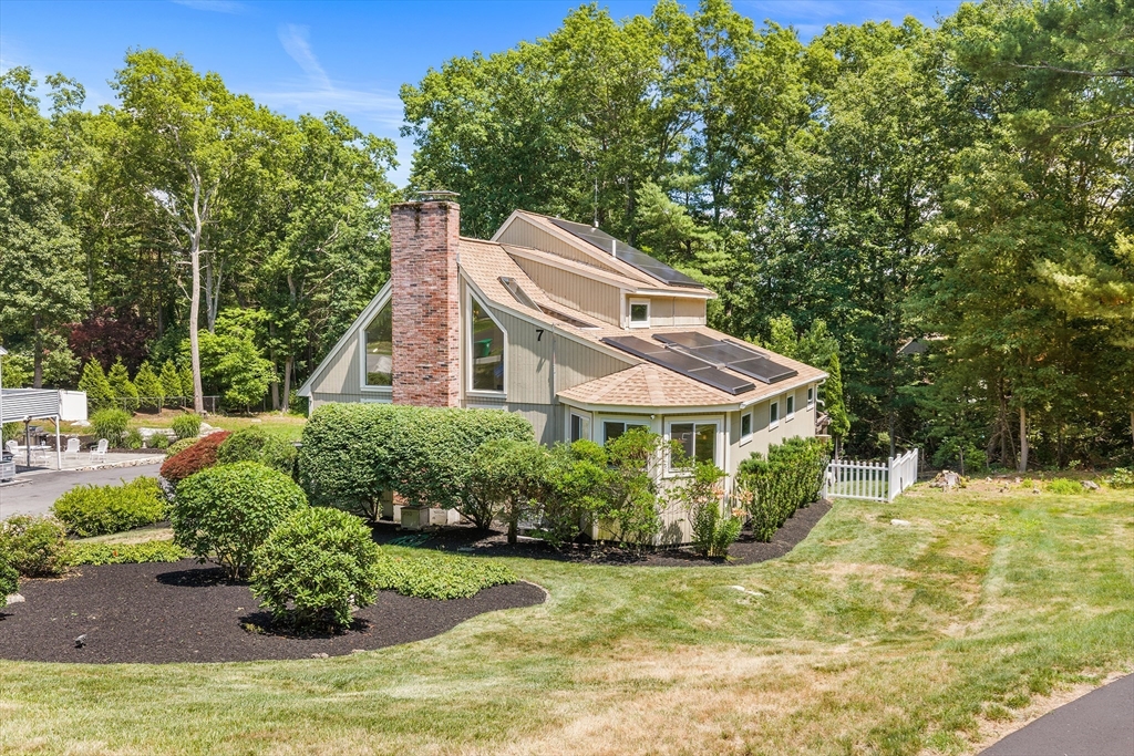7 Sherborne Circle Ashland, MA 01721 - Photo 31 of 34