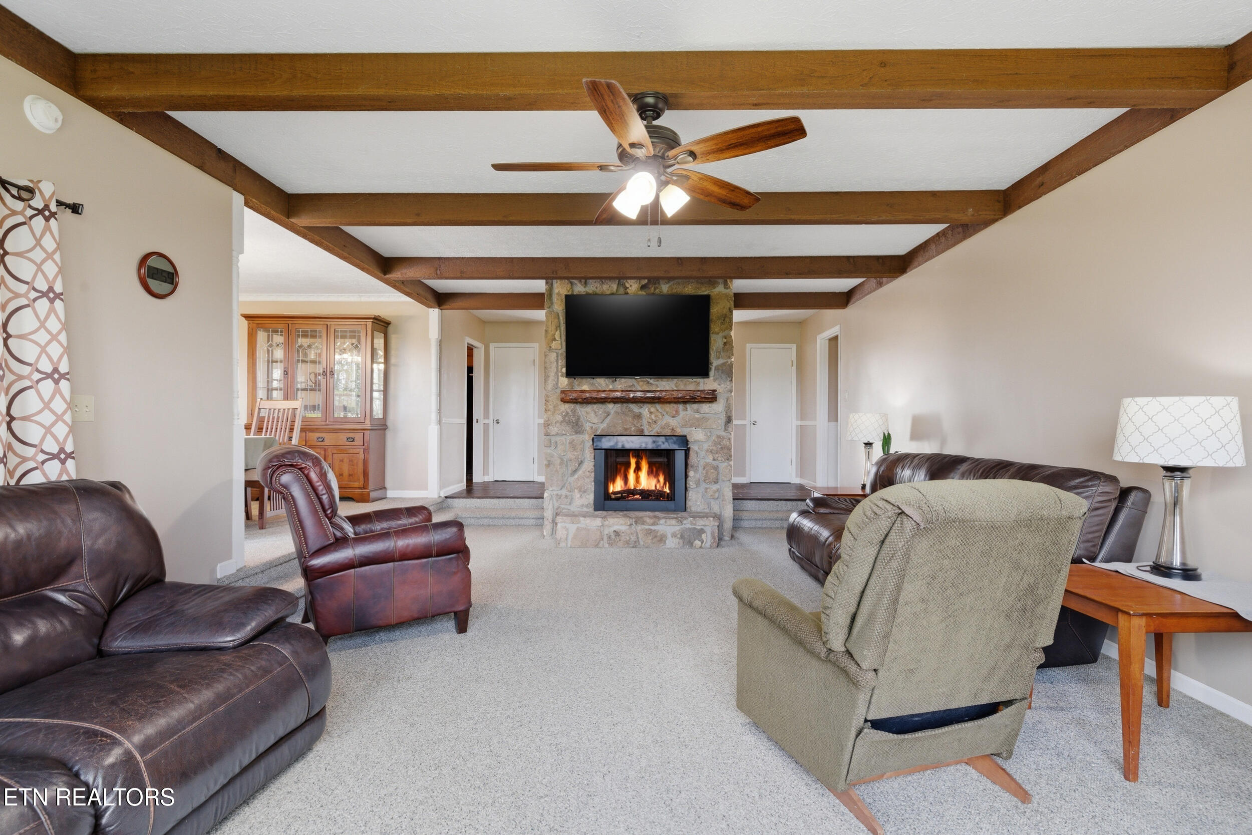 127 Evans Road Greenback, TN 37742 - Photo 20 of 43 22_127_evans_rd_0059