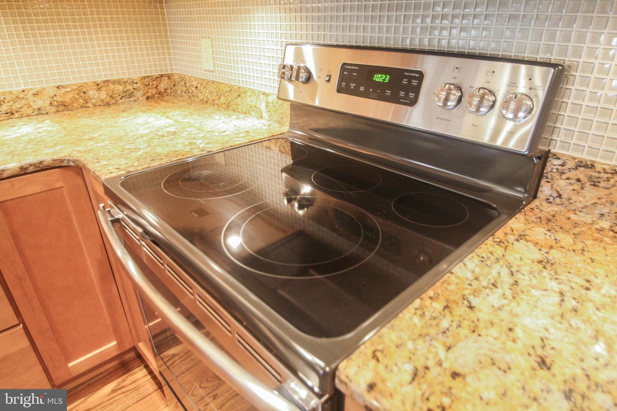 273 Ironwood Circle, Unit 273 Elkins Park, PA 19027 - Photo 12 of 50