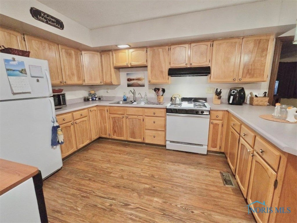 907 Timpe Road Fremont, OH 43420 - Photo 24 of 39 Gallery Image 24